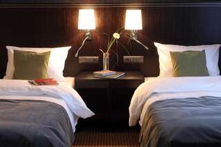 Отель Hotel Fado Spa & Restaurant Свидница Стандартный двухместный номер с 1 кроватью-8